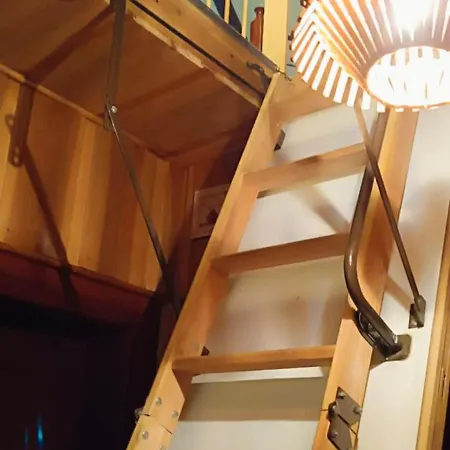 Chalupki - Na Pograniczu Podkarpacia I Lubelszczyzny Jastrzebiec